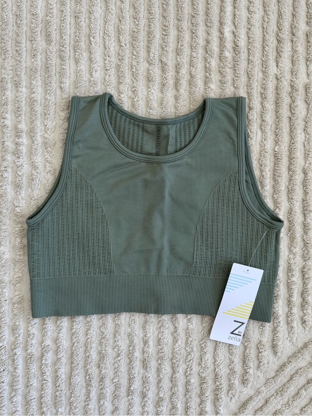 NWT Zella Olive Ribbed Seamless Sports Bra Crop Tank - Size Medium